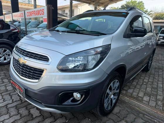 CHEVROLET SPIN 1.8 ACTIV 8V FLEX 4P AUTOMÁTICO CHEVROLET SPIN 1.8 ACTIV 8V FLEX 4P AUTOMÁTICO